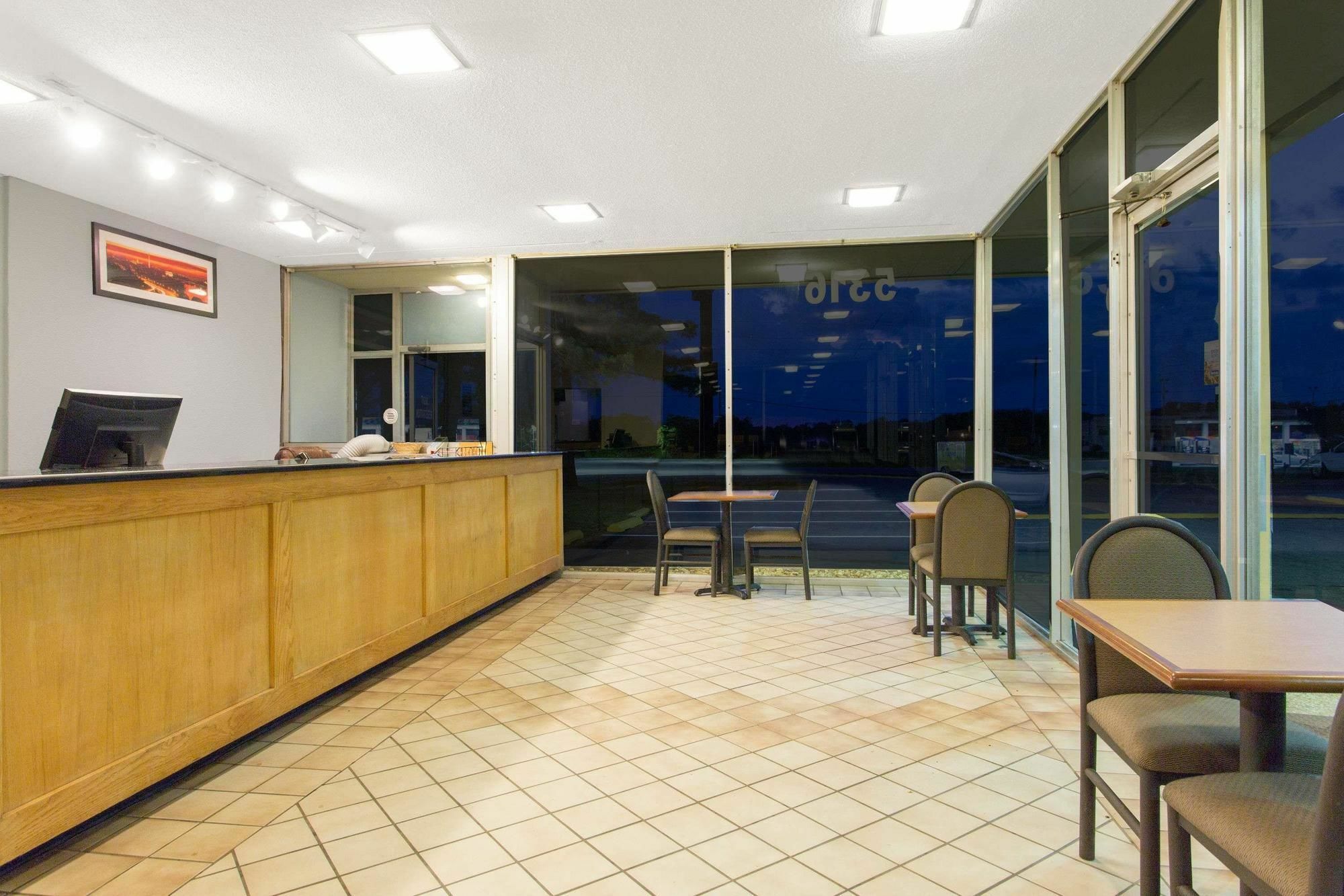 Garden Inn Fredricksburg South 弗雷德里克斯堡 外观 照片
